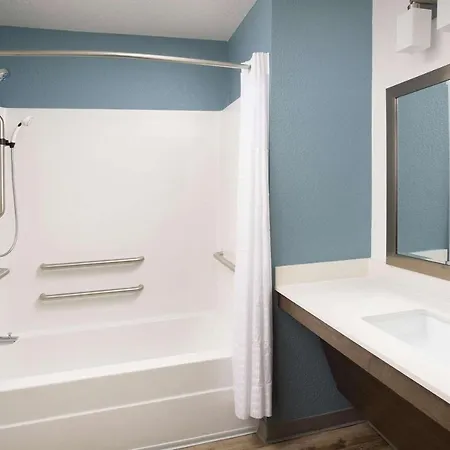 Woodspring Suites Daytona Beach Int'L Speedway Extérieur photo
